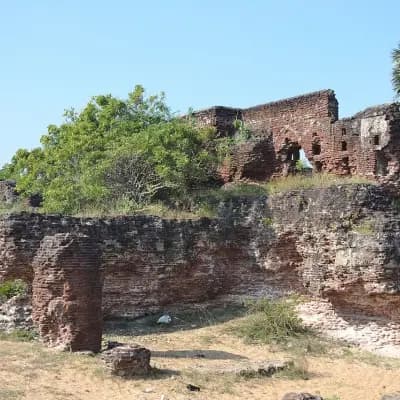Alamparai Fort