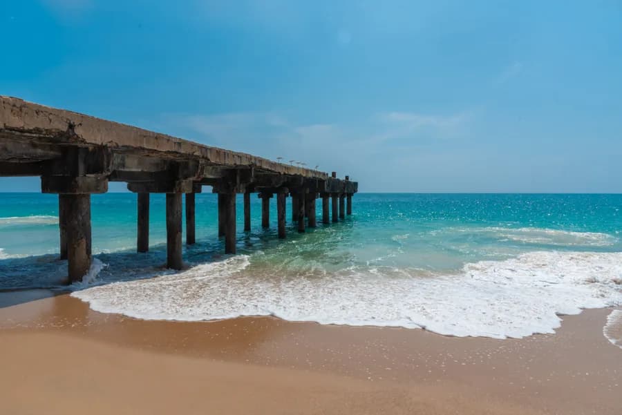 Colachel Beach gallery image 3