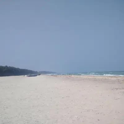 Ariyaman Beach gallery image 1