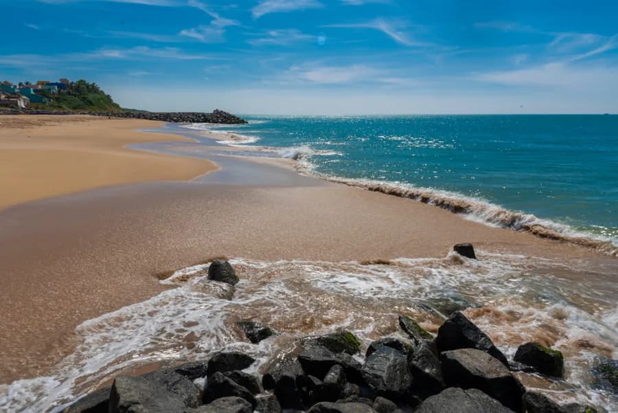 Sanguthurai Beach gallery image 1
