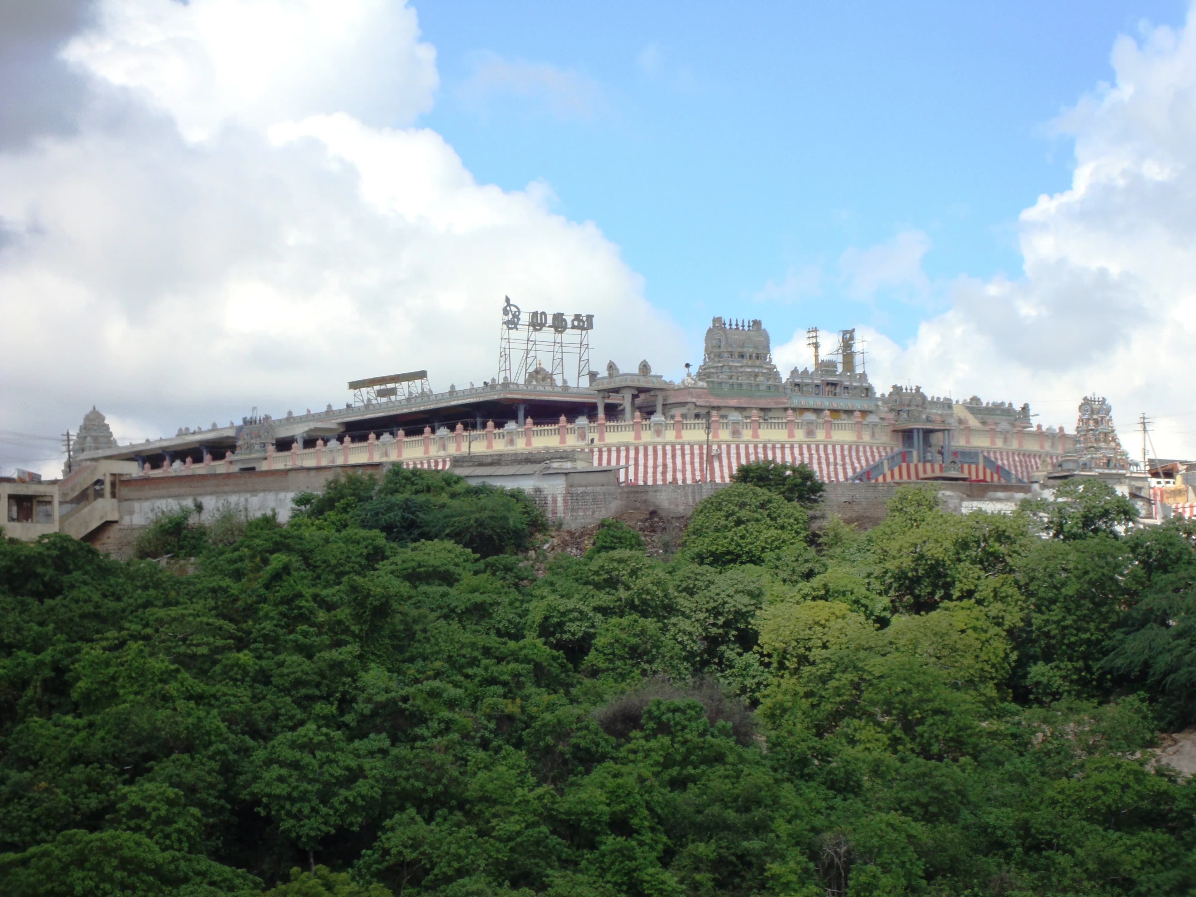 Thiruthani Murugan Temple gallery image 2