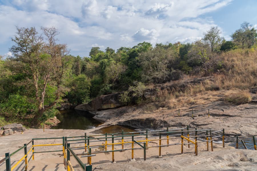 Kumbakkarai Waterfalls gallery image 1