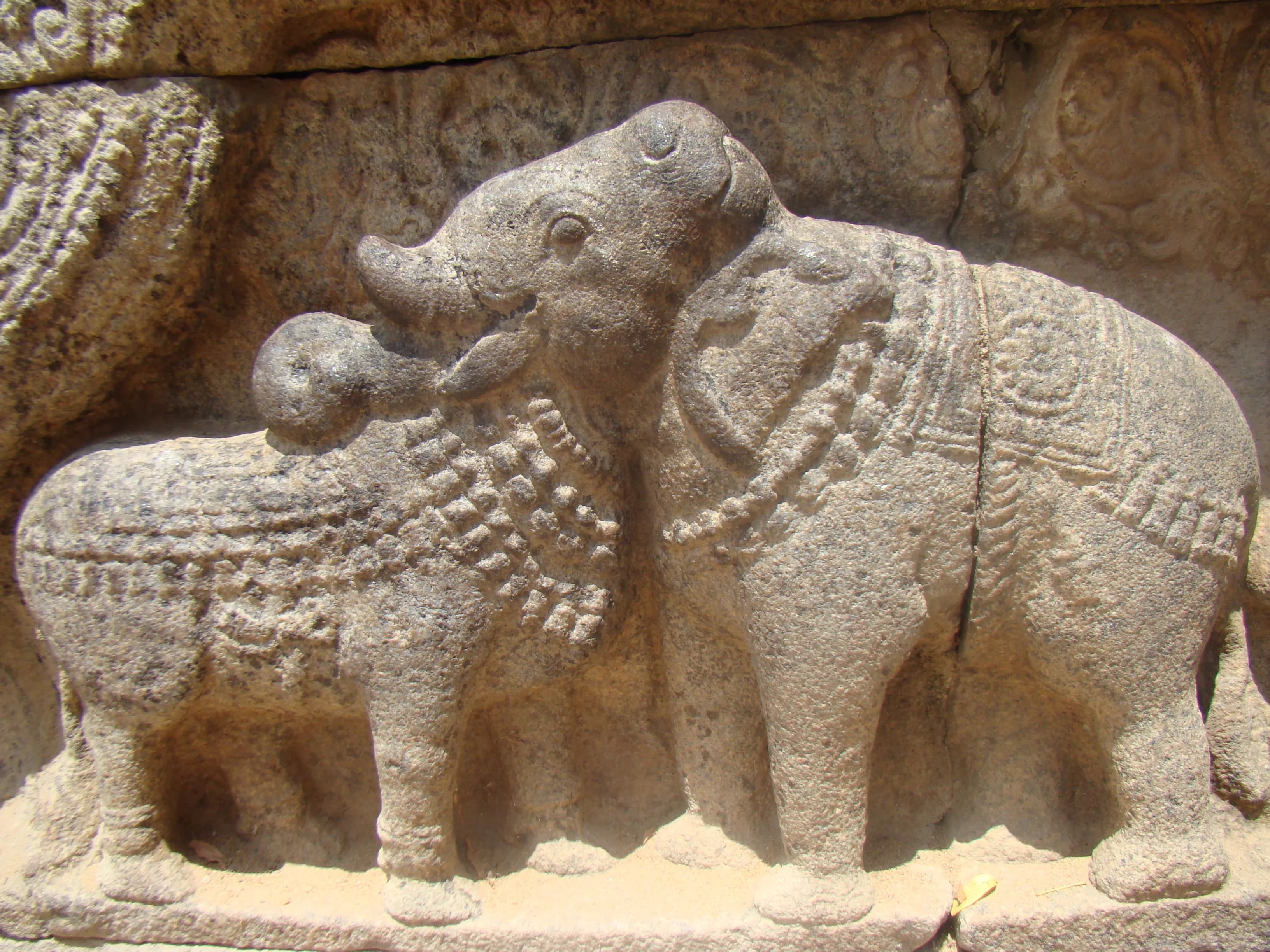 Airavatesvara Temple gallery image 2
