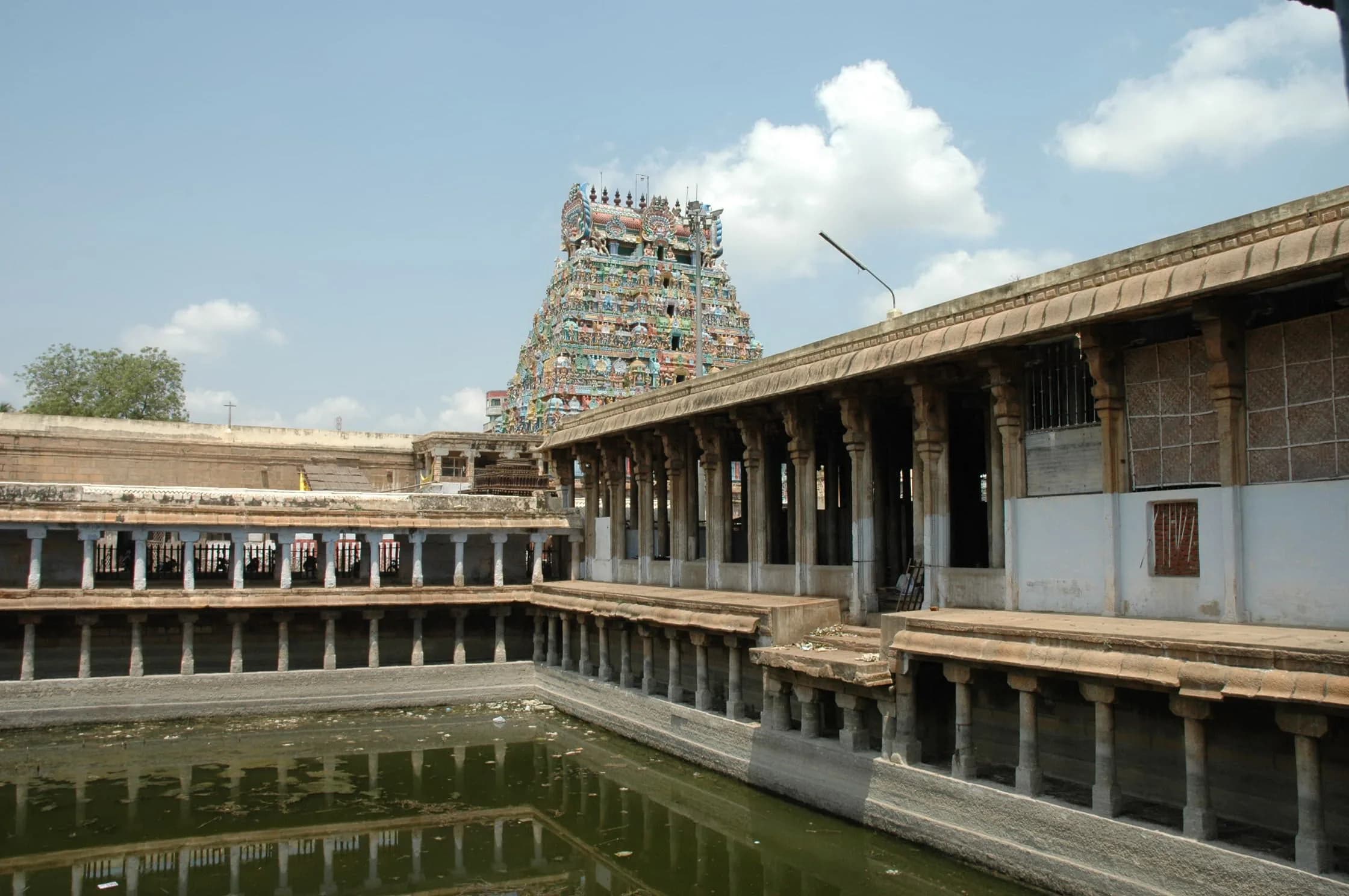 Jambukeswarar Akilandeswari Temple gallery image 3