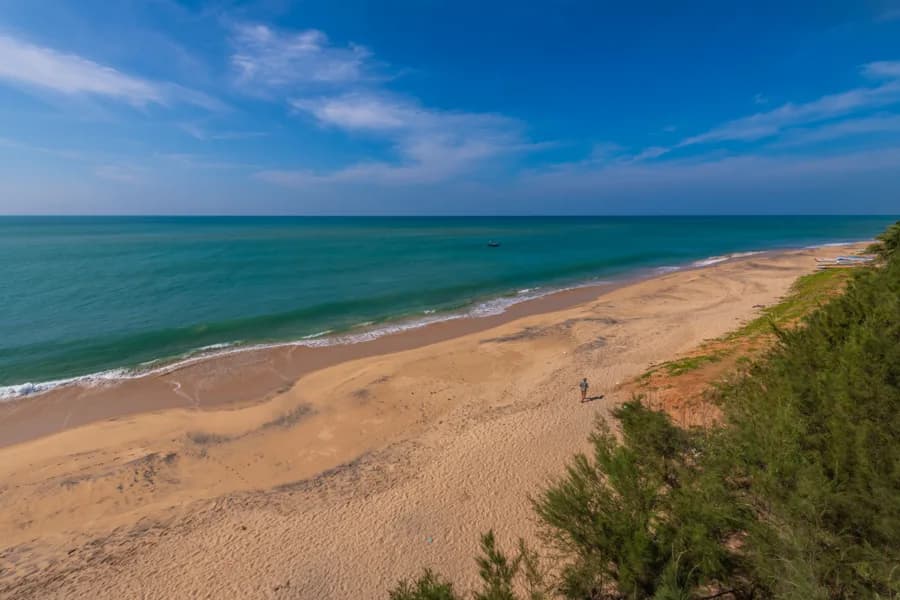 6 Days Tamil Nadu Beach Tour from Chennai to Kanyakumari