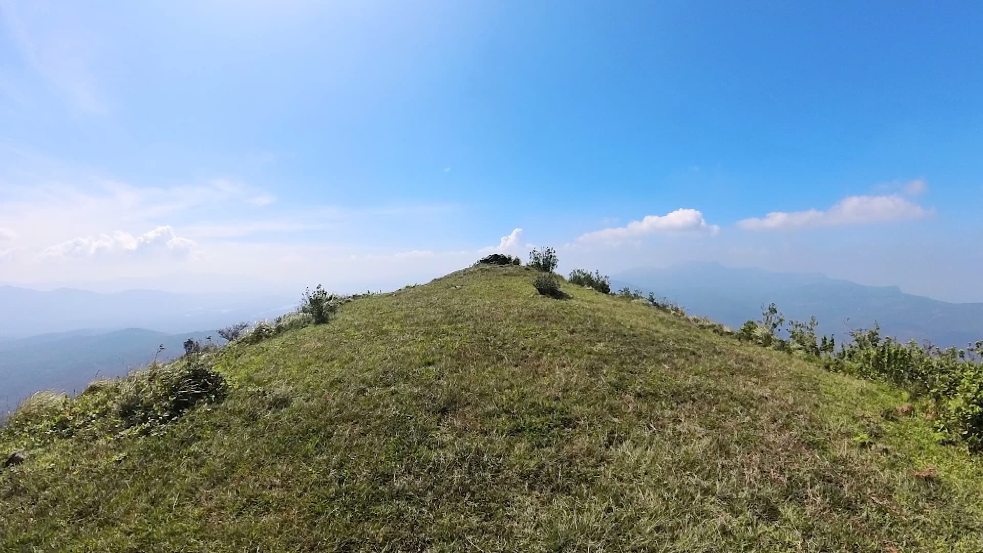 Pandiyar Rest House to Mukurthi Dam Trek – Nilgiris