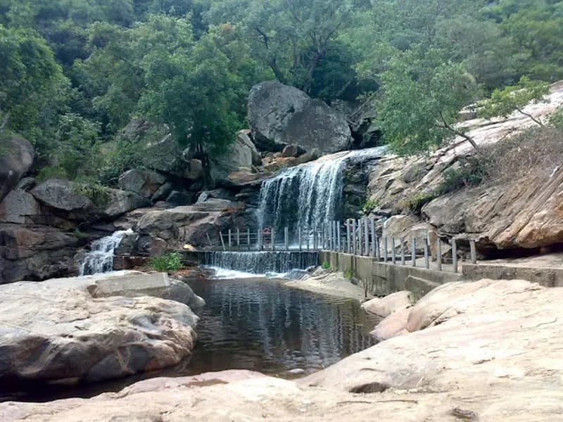 Panchalinga Waterfalls