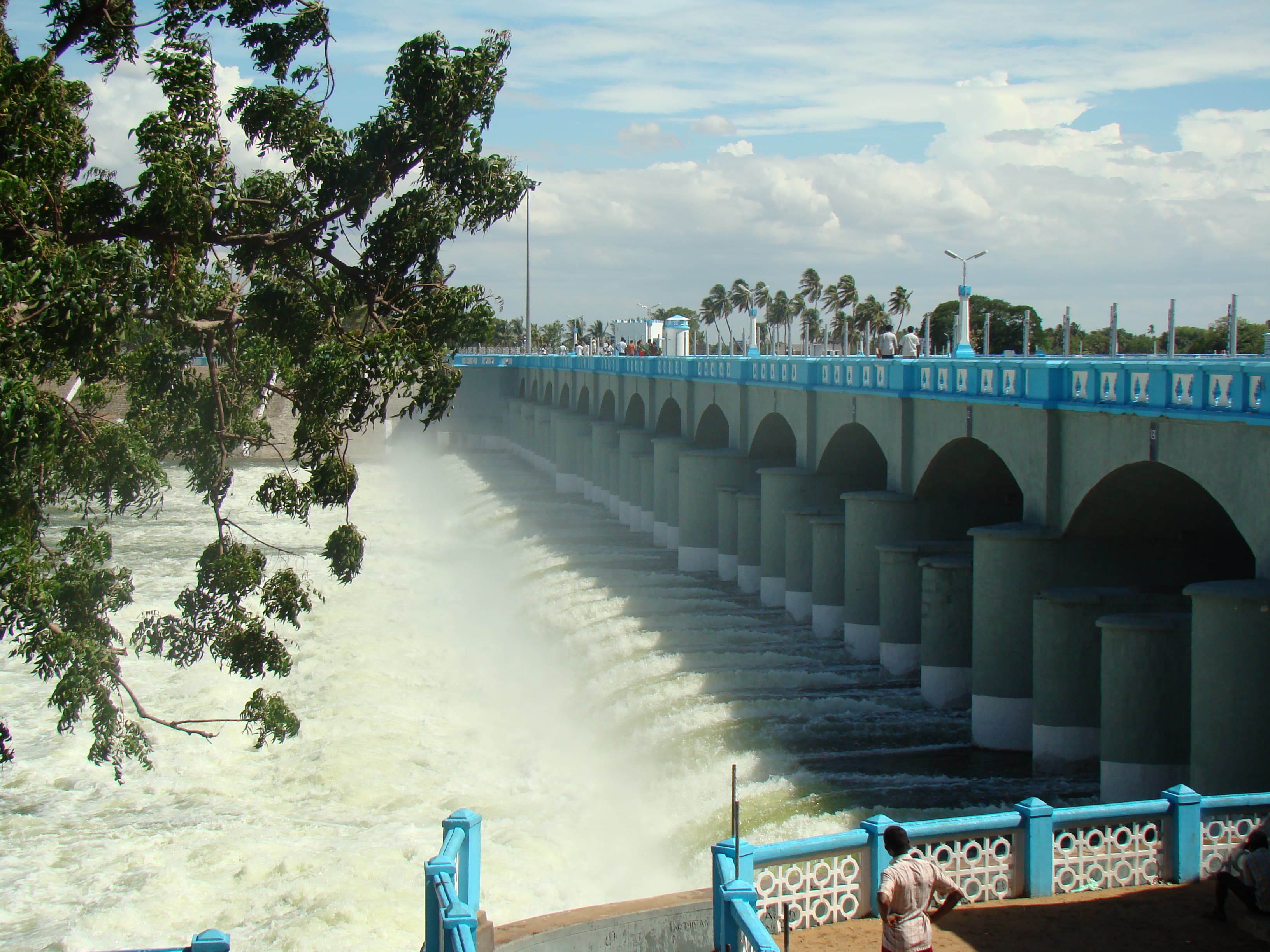 Kallanai Dam