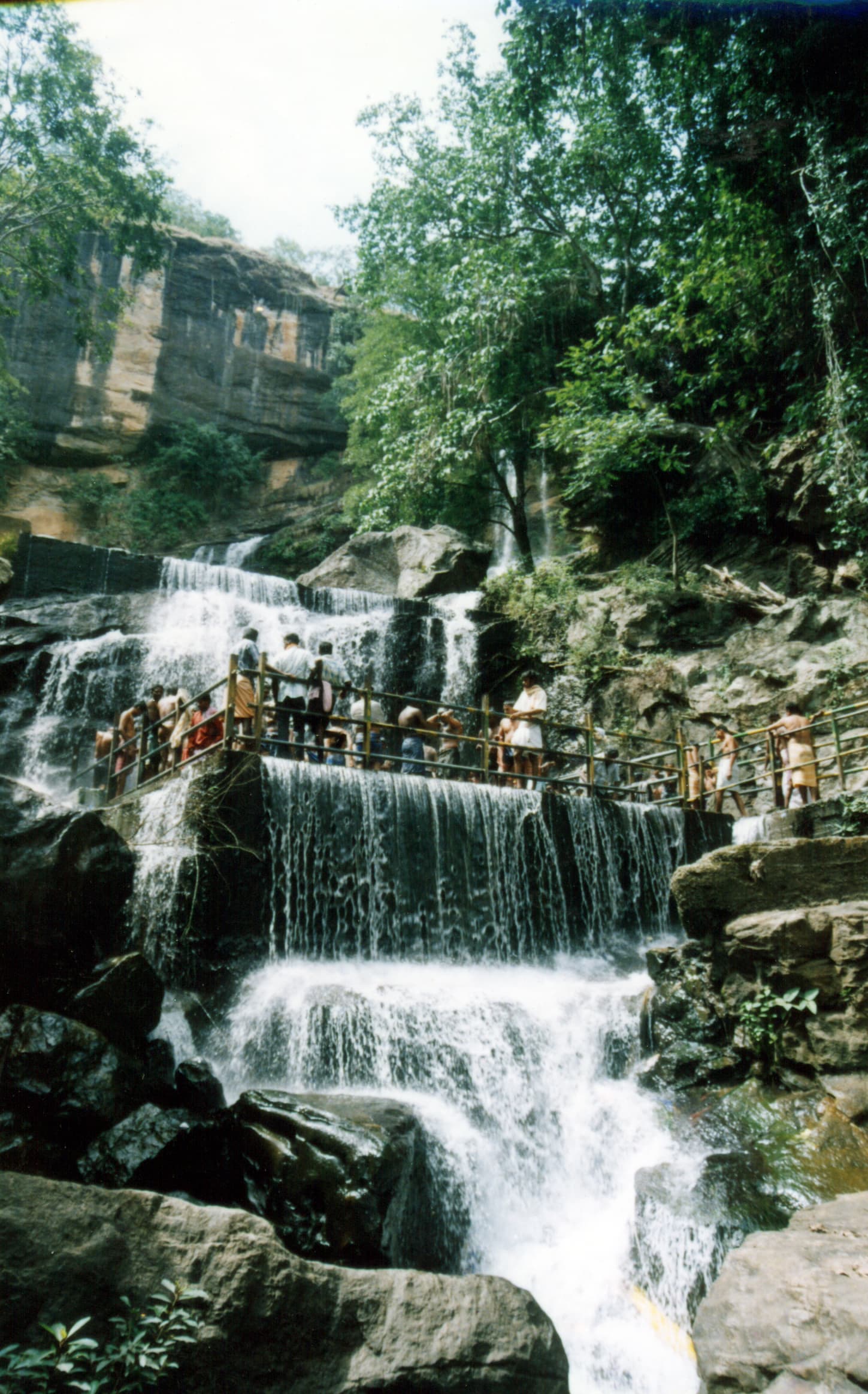 Suruli waterfalls