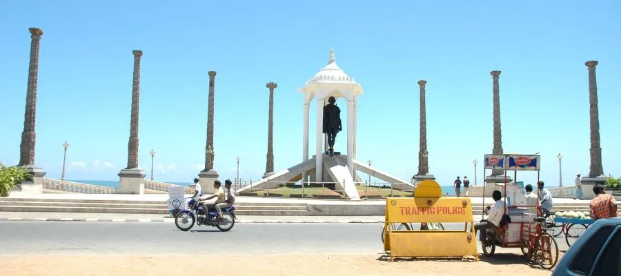 Gandhi Statue Pondicherry | Tamilnadu Tourism