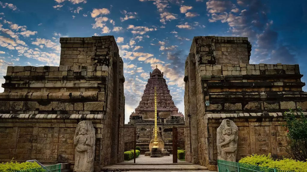 A magnificent view of Brihadeeswara Temple at Gangaikonda Cholapuram in the state of Tamil Nadu.