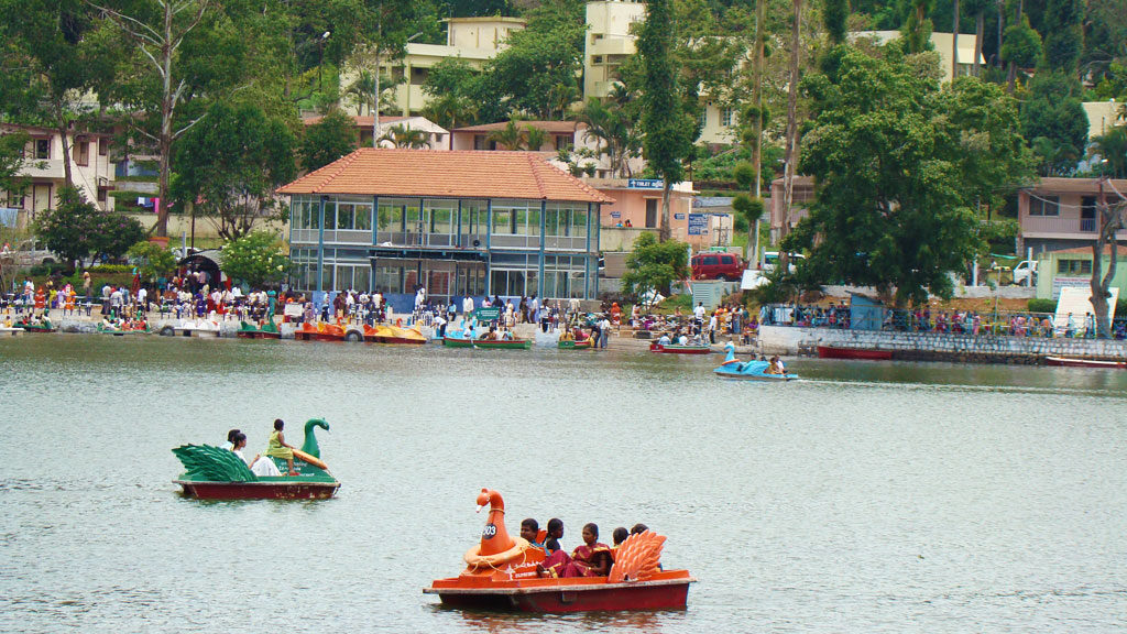 Tourist enjoying boating in the Yercaud lake.