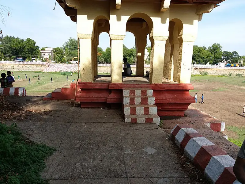 Theppakulam Mariyamman Temple - Madurai