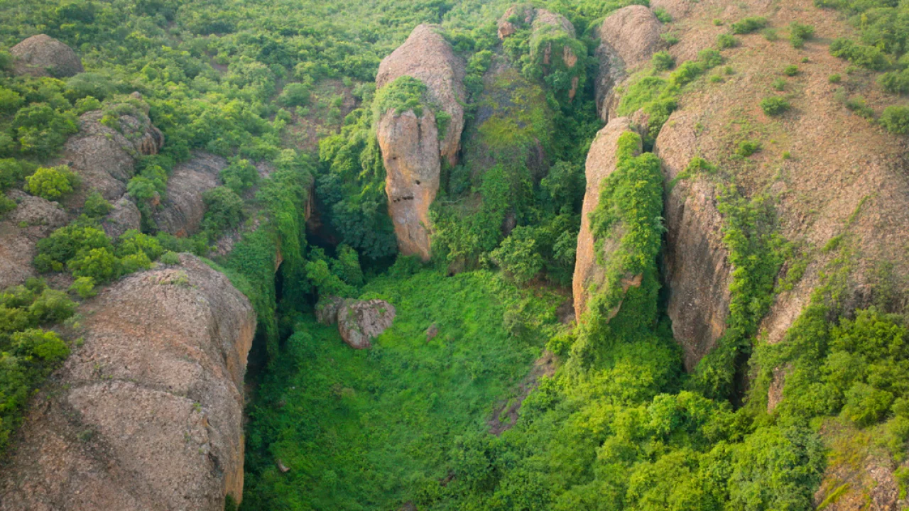 Gudiyam Caves Trek